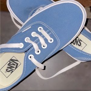 ✨✨✨Brand New Vans size 7.5 women